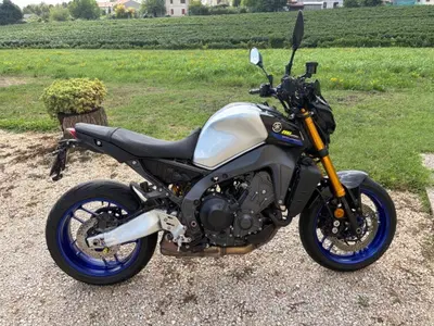 Yamaha MT-09 SP (2021 - 23) usata