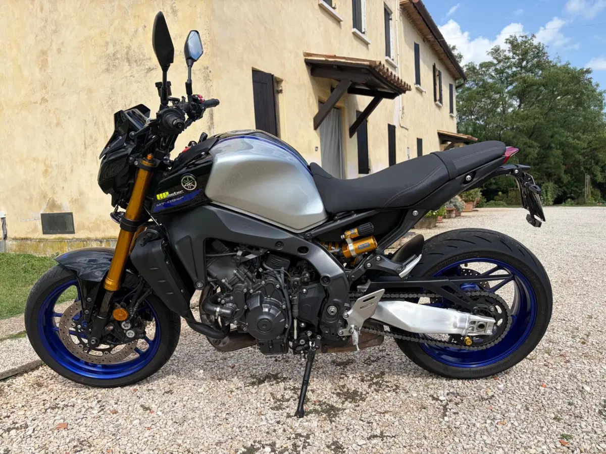 Yamaha MT-09 SP (2021 - 23) (2)