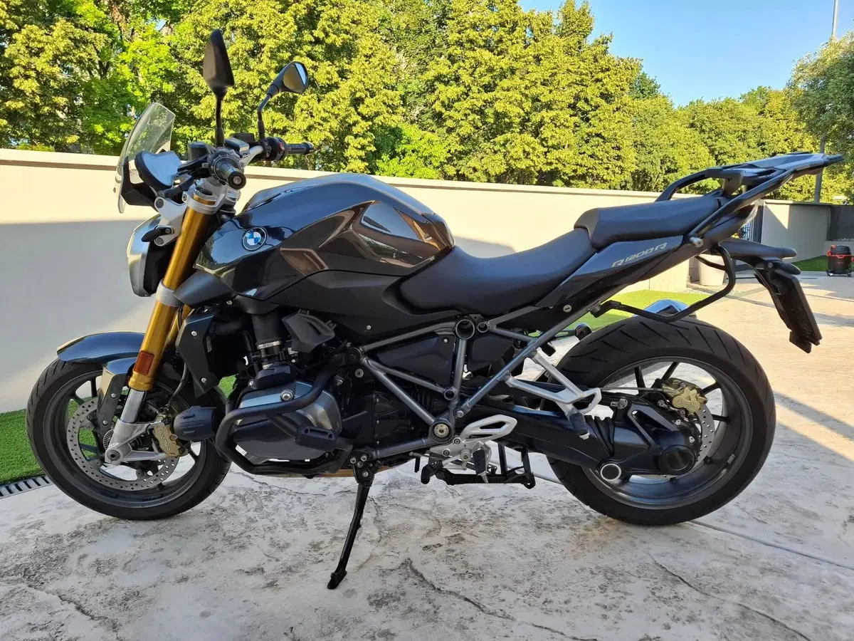 Bmw R 1200 R (2017 - 18) (2)