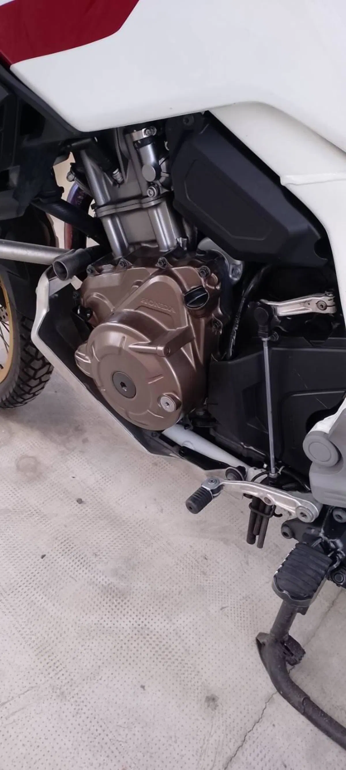 Honda Africa Twin CRF 1000L Adventure Sports (2018 - 19) (3)