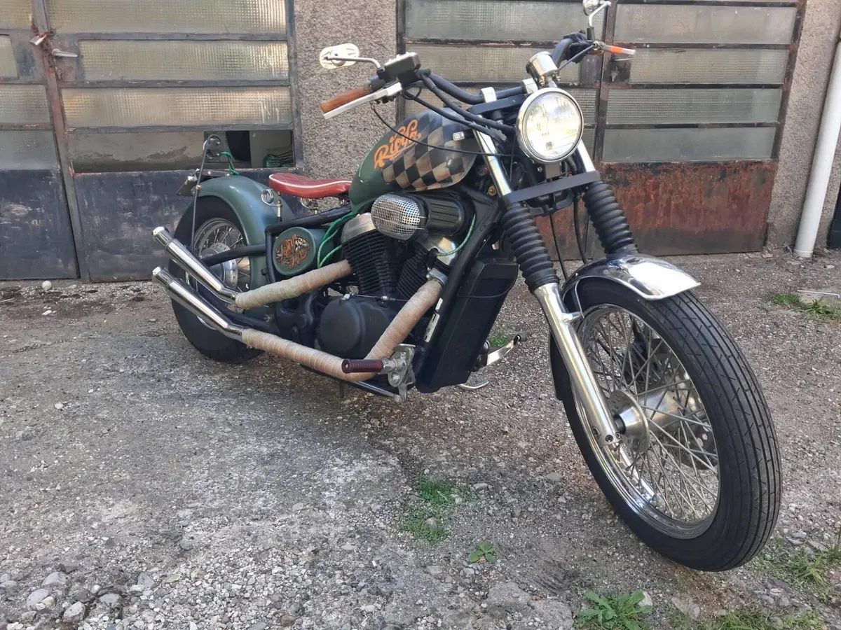 Honda VT 600 C Shadow (1989 - 02) (2)