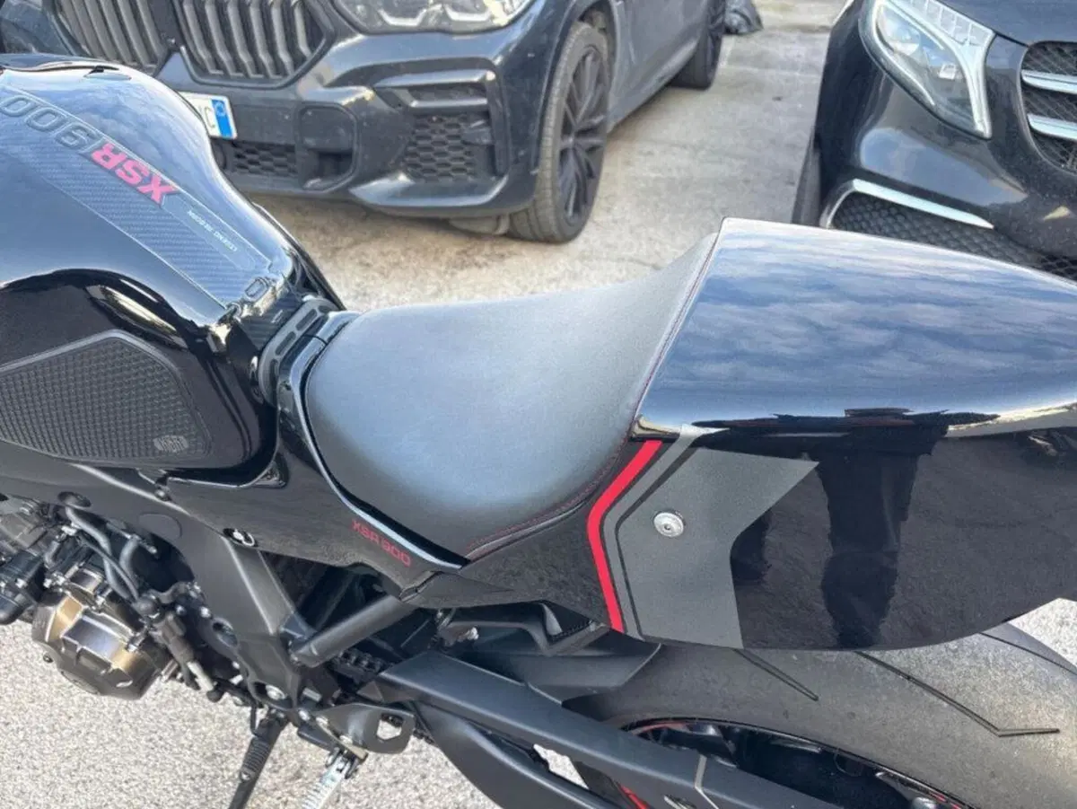 Yamaha MT-09 (2021 - 23) (4)