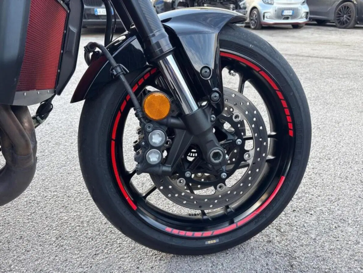 Yamaha MT-09 (2021 - 23) (7)