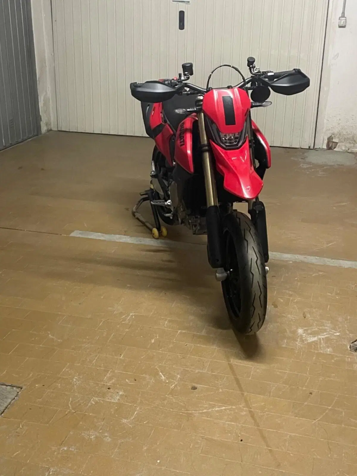 Ducati Hypermotard 698 Mono (2024 - 26)