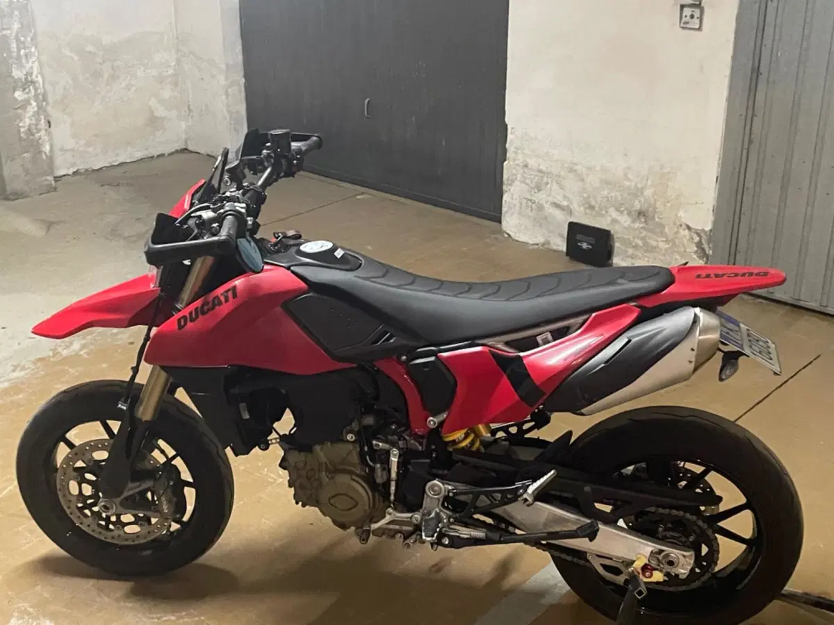 Ducati Hypermotard 698 Mono (2024 - 26) (3)