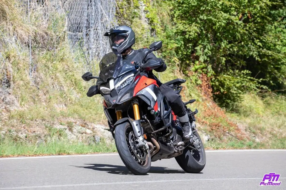 Ducati Multistrada V4 Pikes Peak (2025 - 27) (2)
