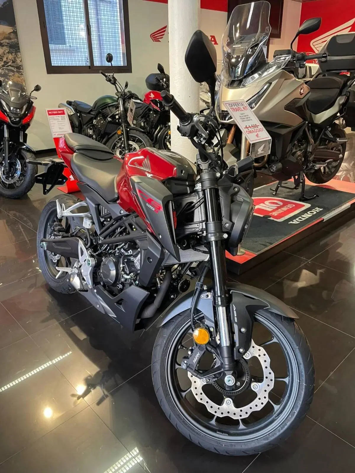 Honda CB 125 R (2024 - 26) (2)