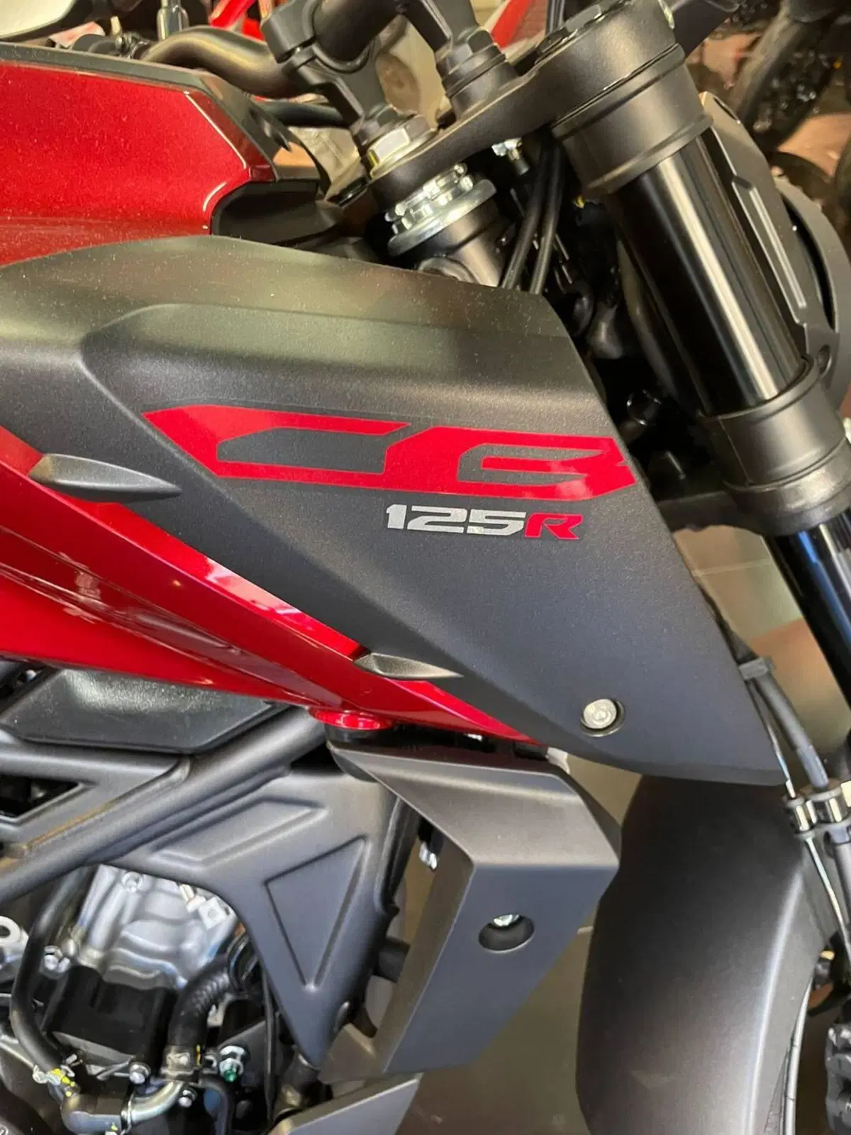 Honda CB 125 R (2024 - 26) (3)