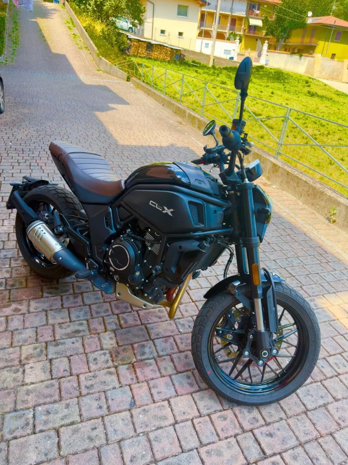 CFMOTO 700CL-X Sport (2022 - 26) (3)