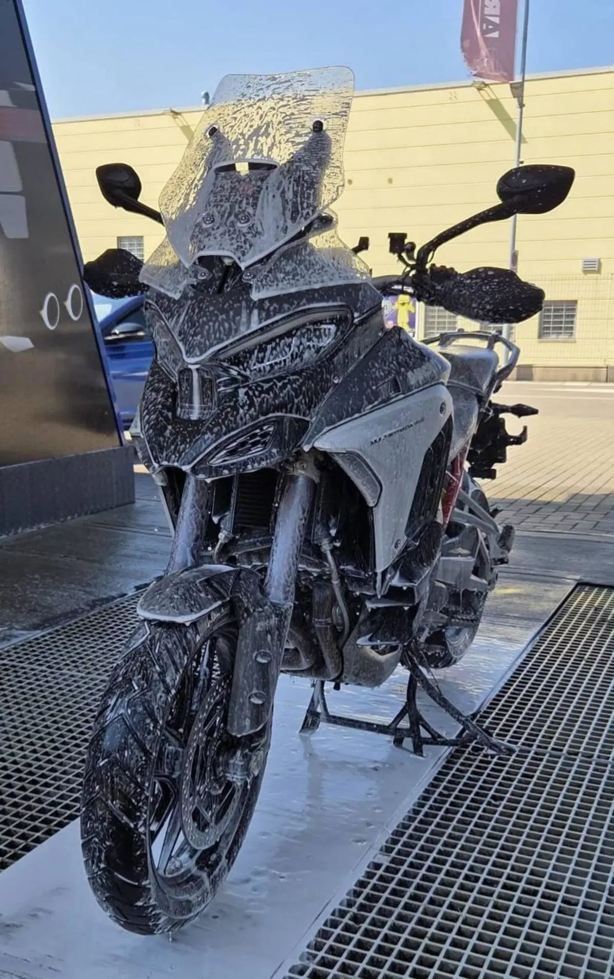 Ducati Multistrada V4 S (2021 - 24) (4)