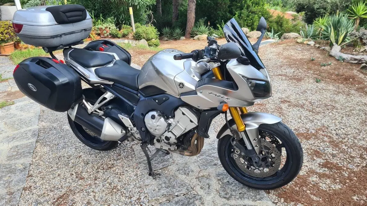 Yamaha FZ1 Fazer (2006 - 16)