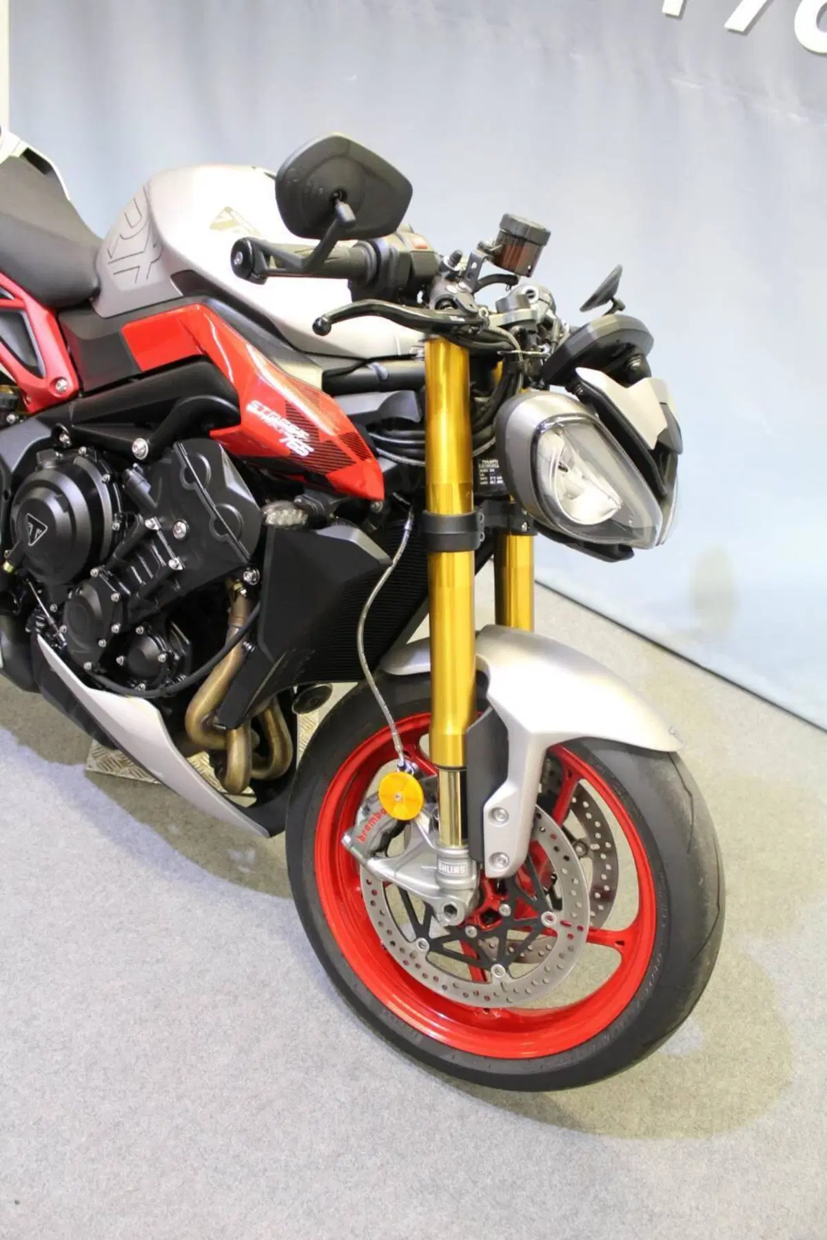Triumph Street Triple 765 RX (2026) (6)