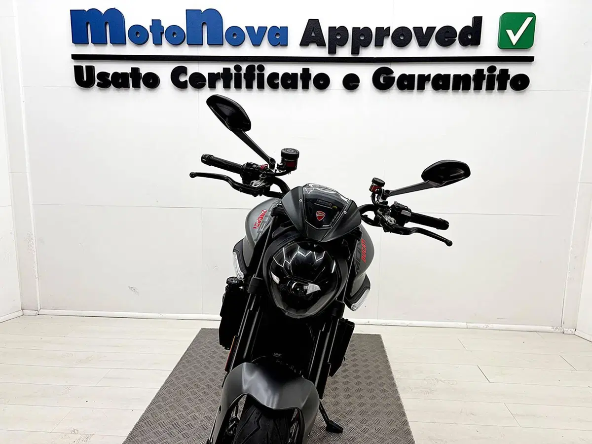 Ducati Monster 937 + (2021 - 25) (4)