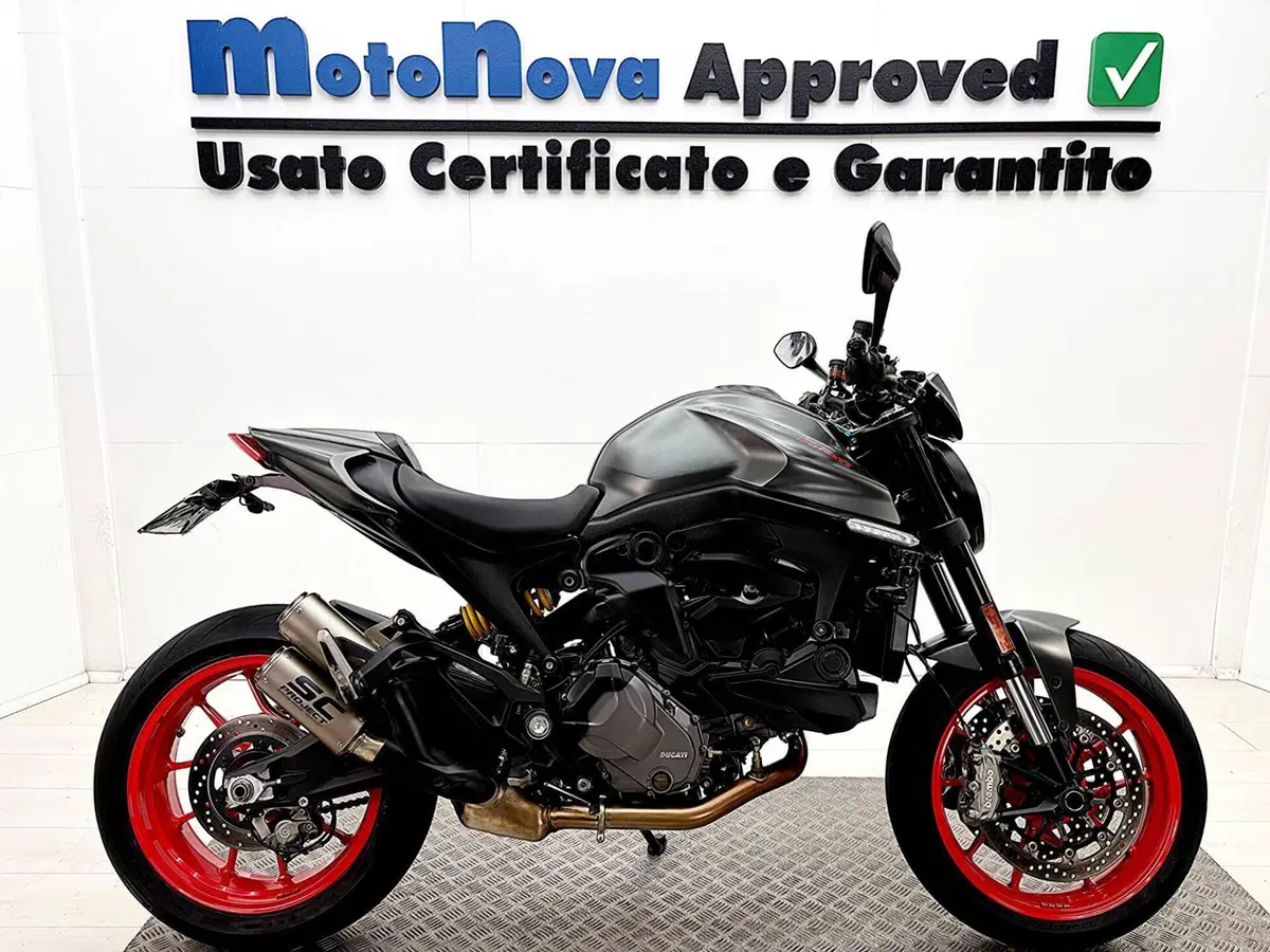Ducati Monster 937 + (2021 - 25)