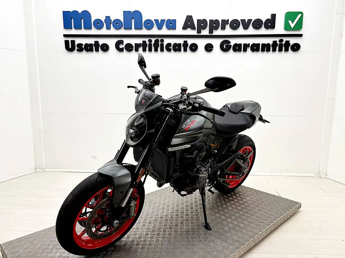 Ducati Monster 937 + (2021 - 25) (3)