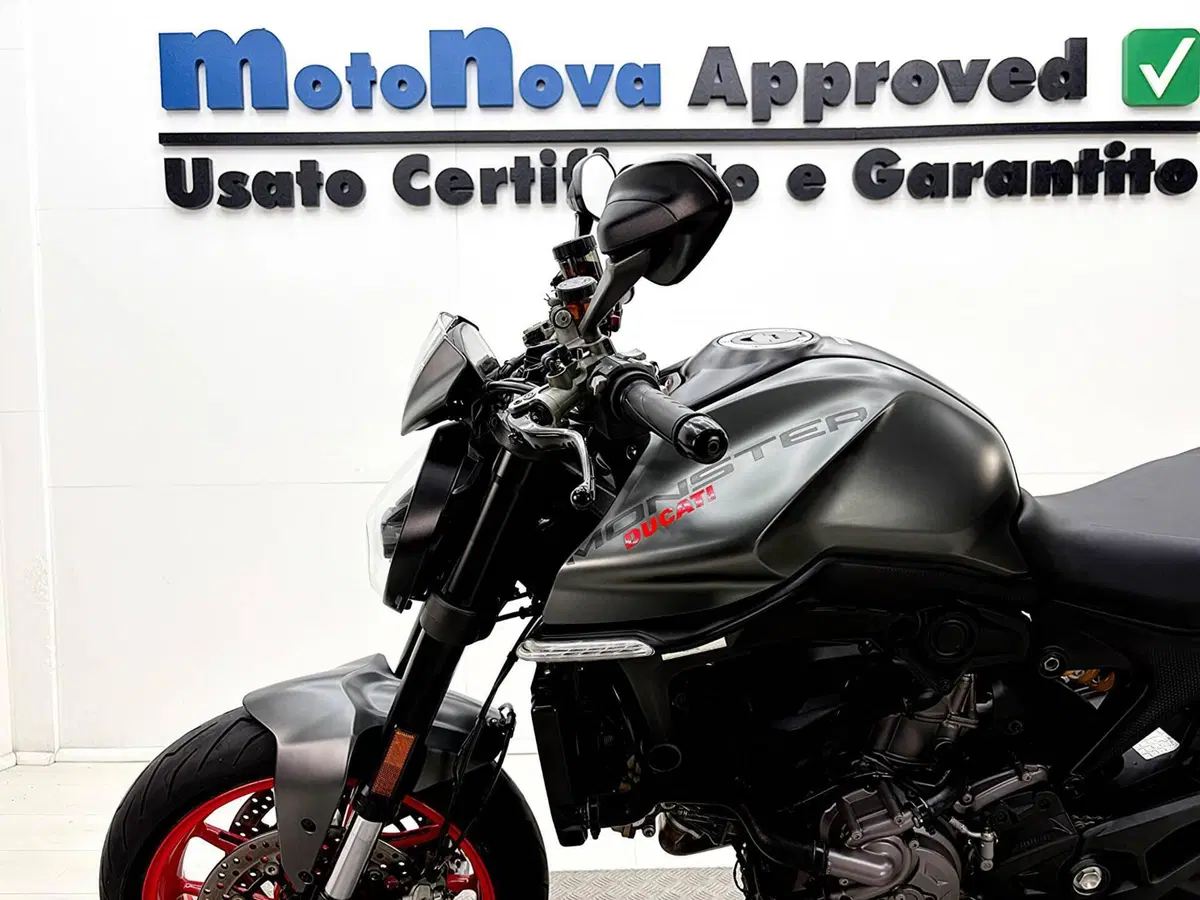 Ducati Monster 937 + (2021 - 25) (15)
