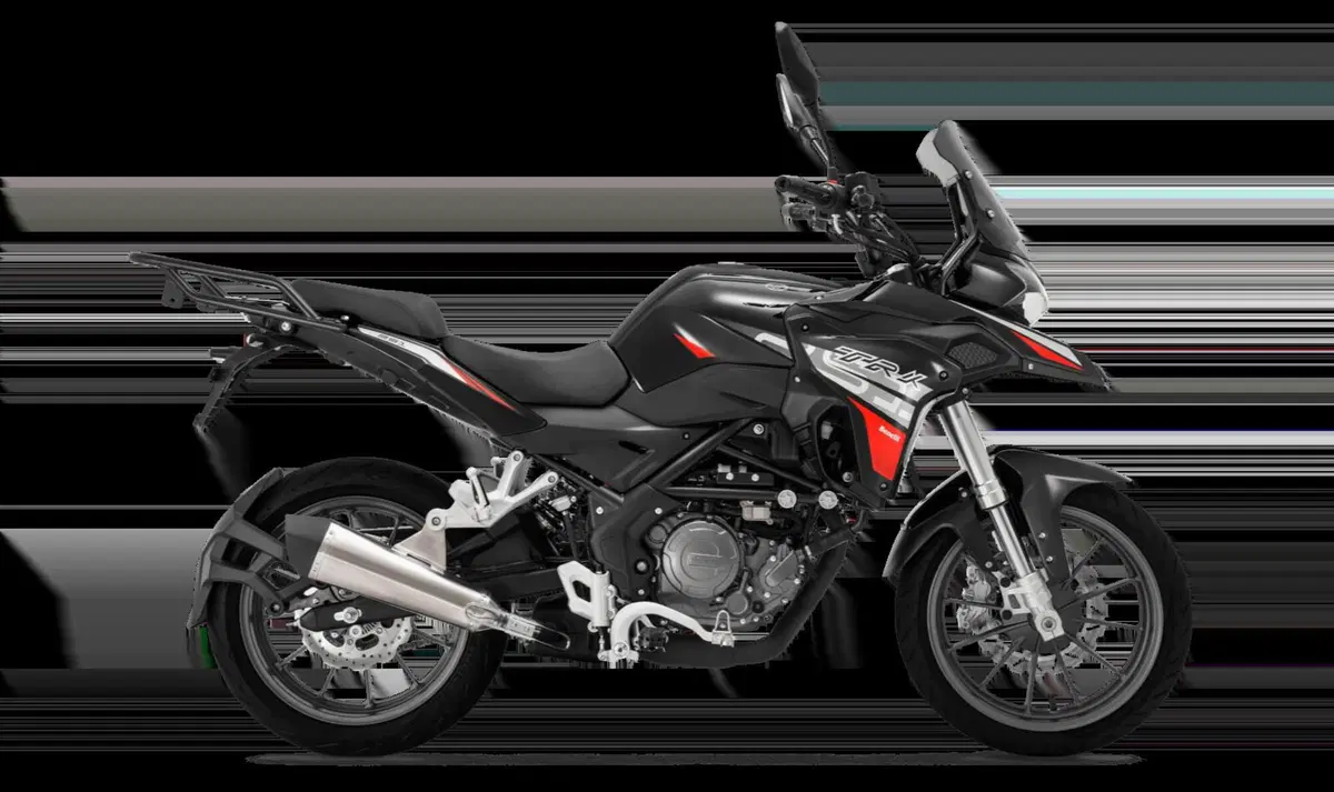 Benelli TRK 251 (2022 - 25) (3)