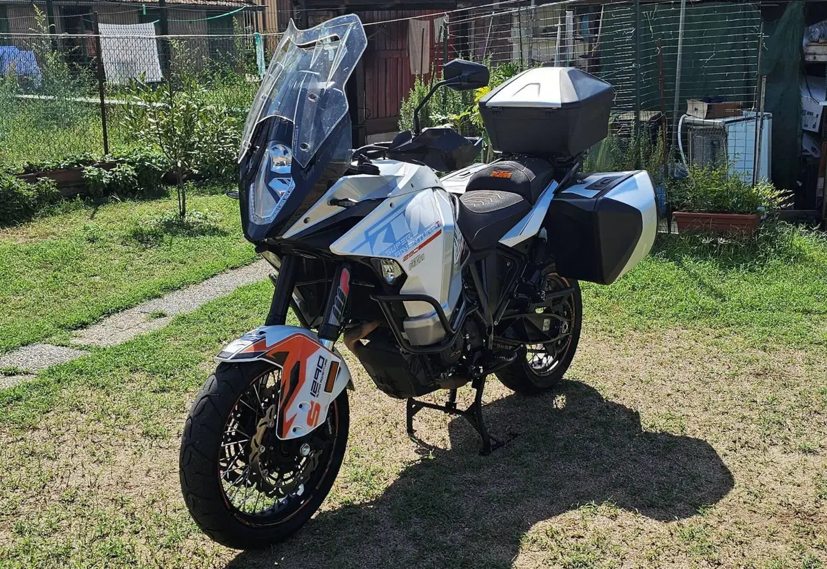 KTM 1290 Super Adventure T (2017) (3)