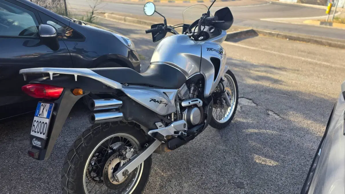 Honda Transalp XL 650V (2000 - 04) (3)