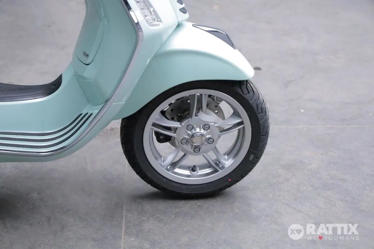 Vespa Primavera 125 (2024 - 25) (9)