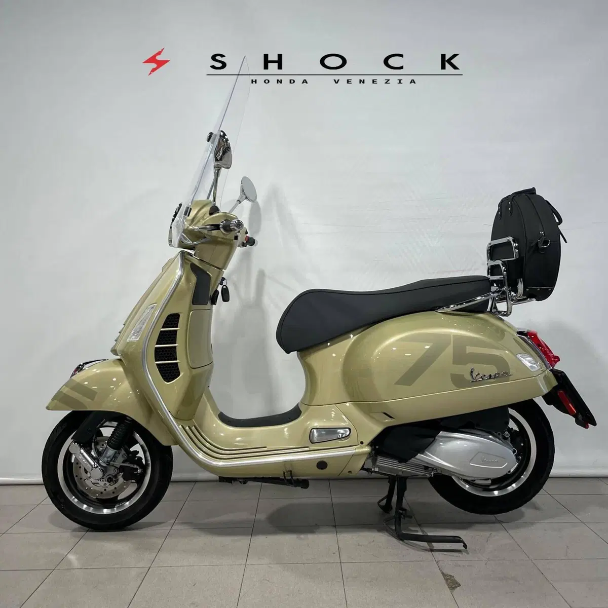 Vespa GTS 300 Hpe (2021 - 22) (3)