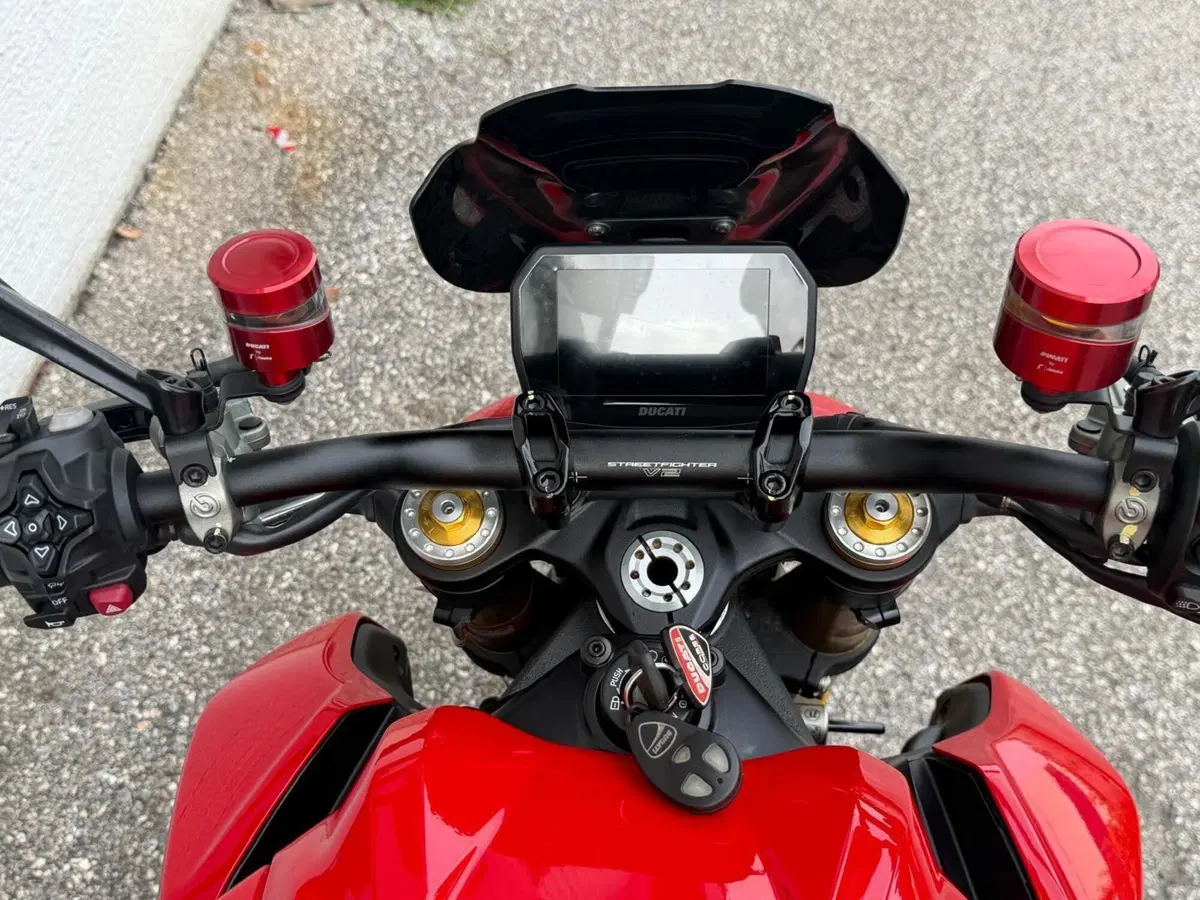 Ducati Streetfighter V2 S (2025 - 26) (9)