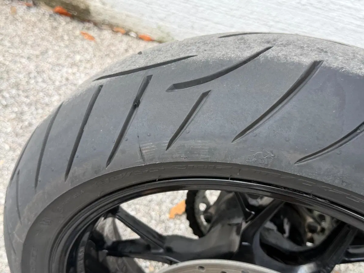 Ducati Streetfighter V2 S (2025 - 26) (15)
