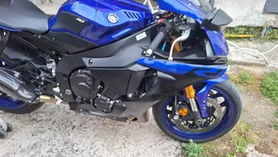 Yamaha YZF R1 (2017 - 19) usata