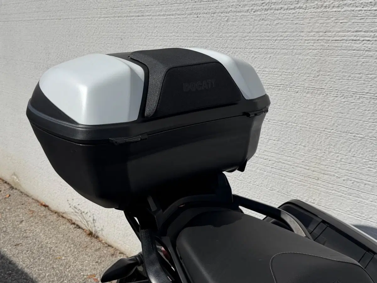 Ducati Multistrada 1200 S Touring (2013 - 14) (10)