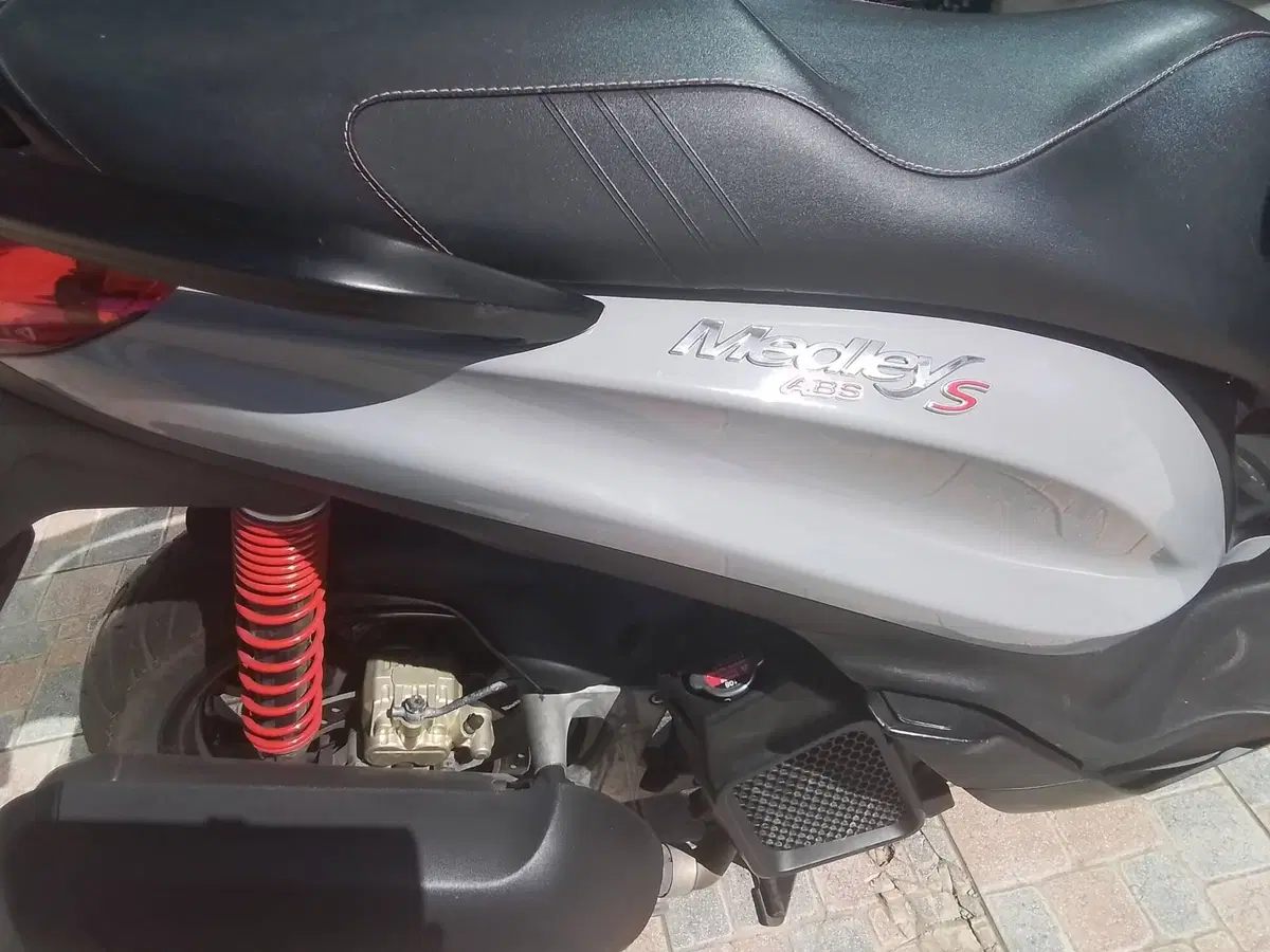 Piaggio Medley 125 S ABS (2021 - 24) (9)