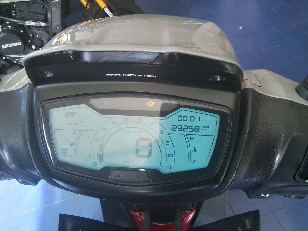 Piaggio Medley 125 S ABS (2021 - 24) (14)