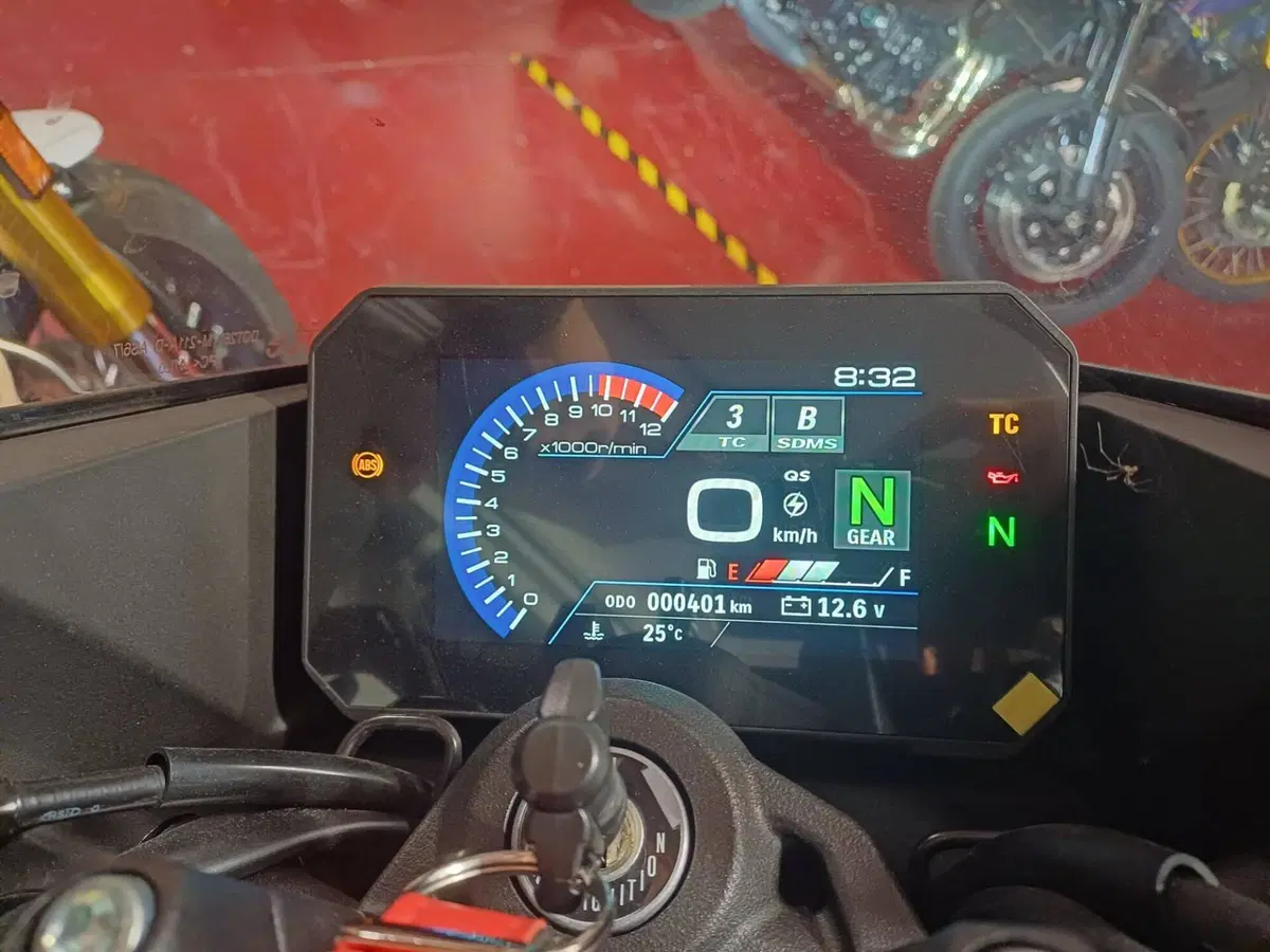 Suzuki GSX-8TT (2025 - 26) (3)