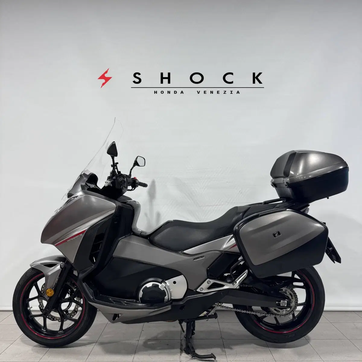 Honda Integra 750 DCT Sport (2017) (3)