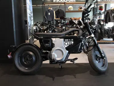 Bmw CE 02 AM (2024 - 26) nuova
