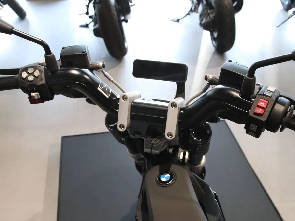 Bmw CE 02 AM (2024 - 26) (9)