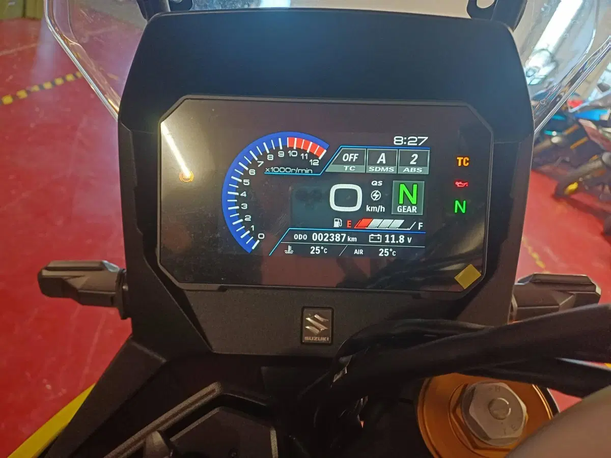 Suzuki V-Strom 800DE (2023 - 24) (3)