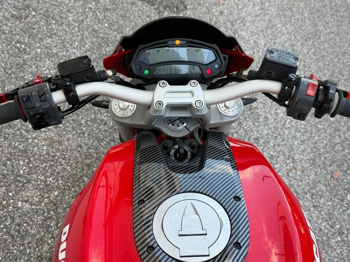 Ducati Monster 796 ABS (2010 - 14) (13)