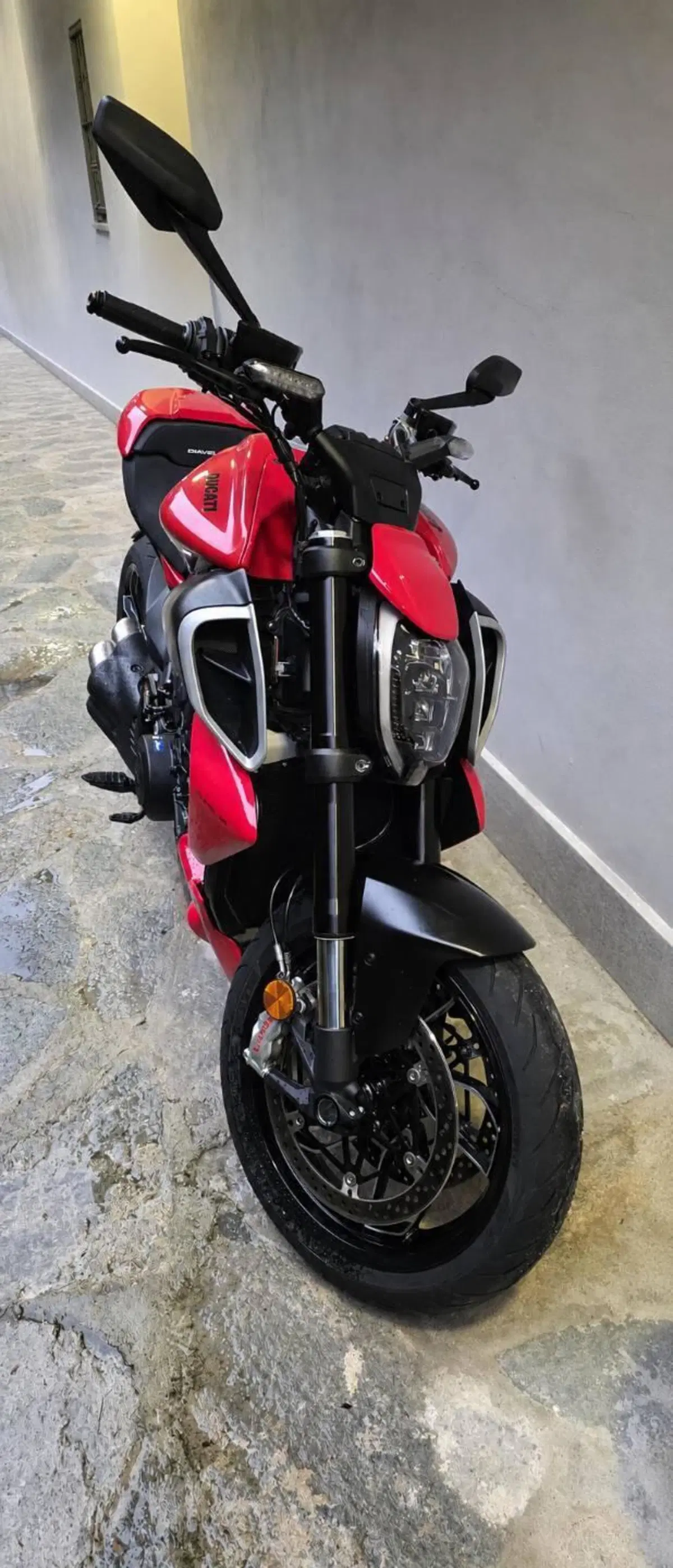 Ducati Diavel V4 (2023 - 26) (6)