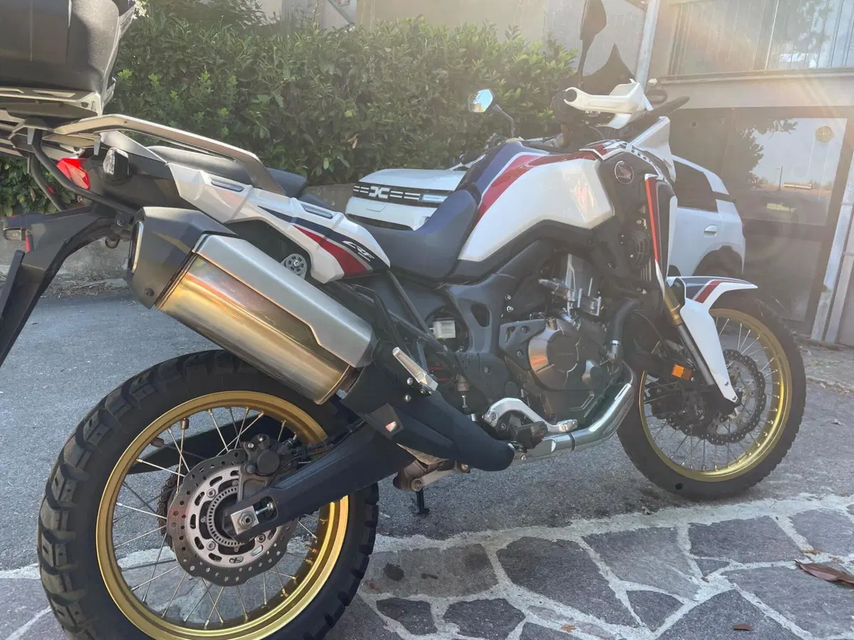 Honda Africa Twin CRF 1000L (2018 - 19) (3)