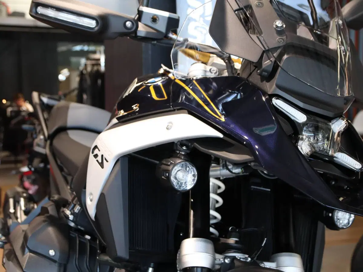 Bmw R 1300 GS Option 719 Tramuntana (2023 - 26) (3)