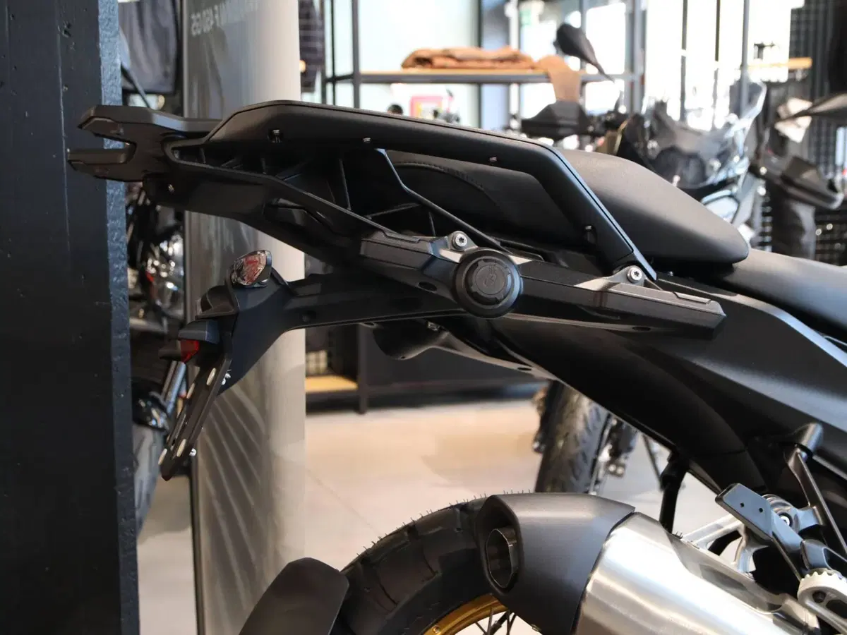 Bmw R 1300 GS Option 719 Tramuntana (2023 - 26) (8)