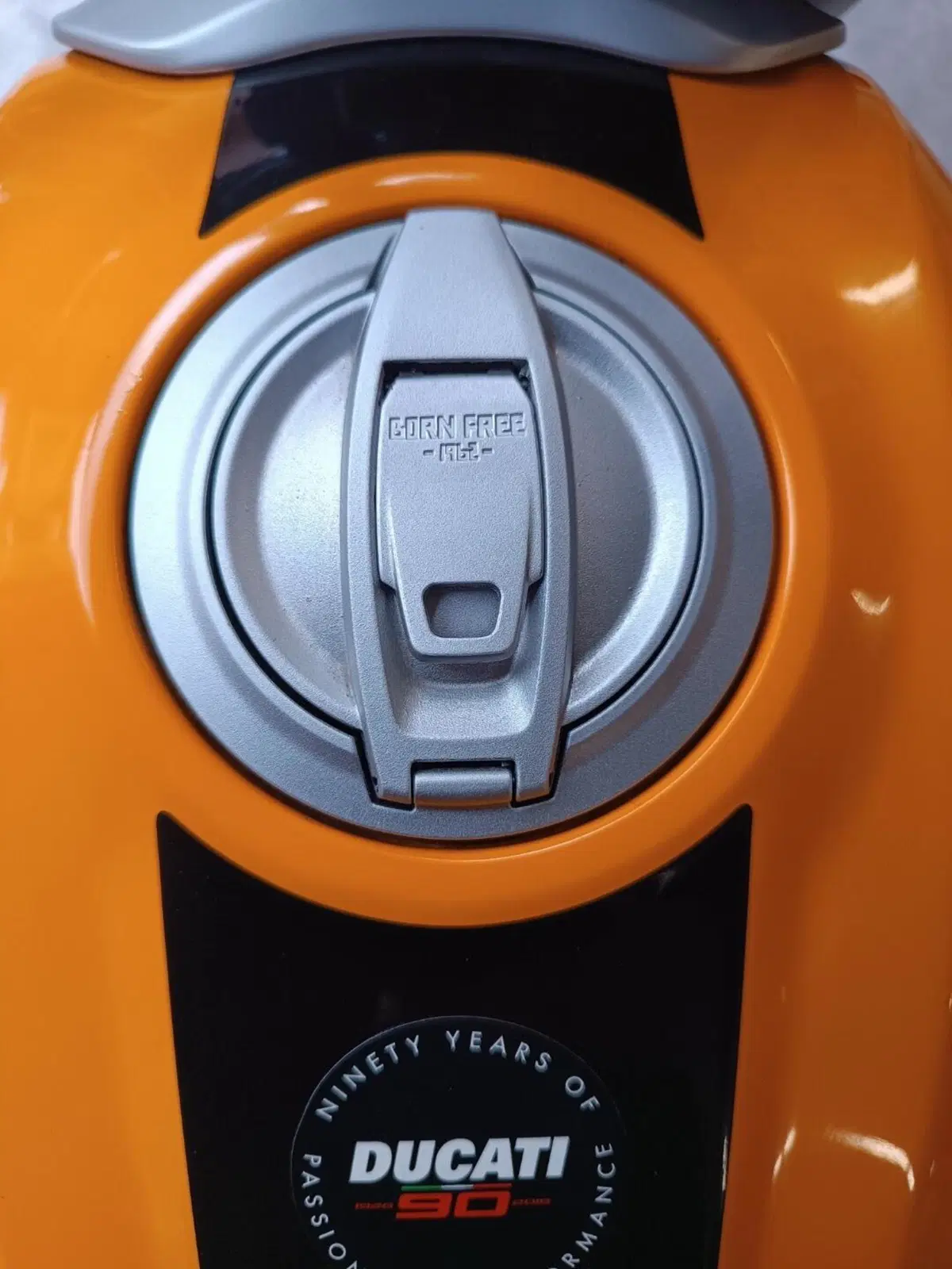 Ducati Scrambler 800 Classic (2015 - 16) (4)