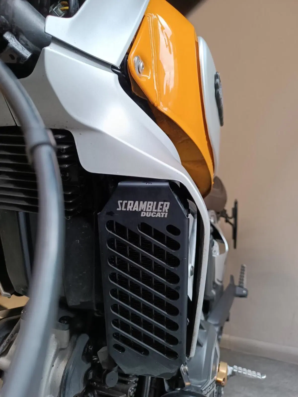 Ducati Scrambler 800 Classic (2015 - 16) (5)