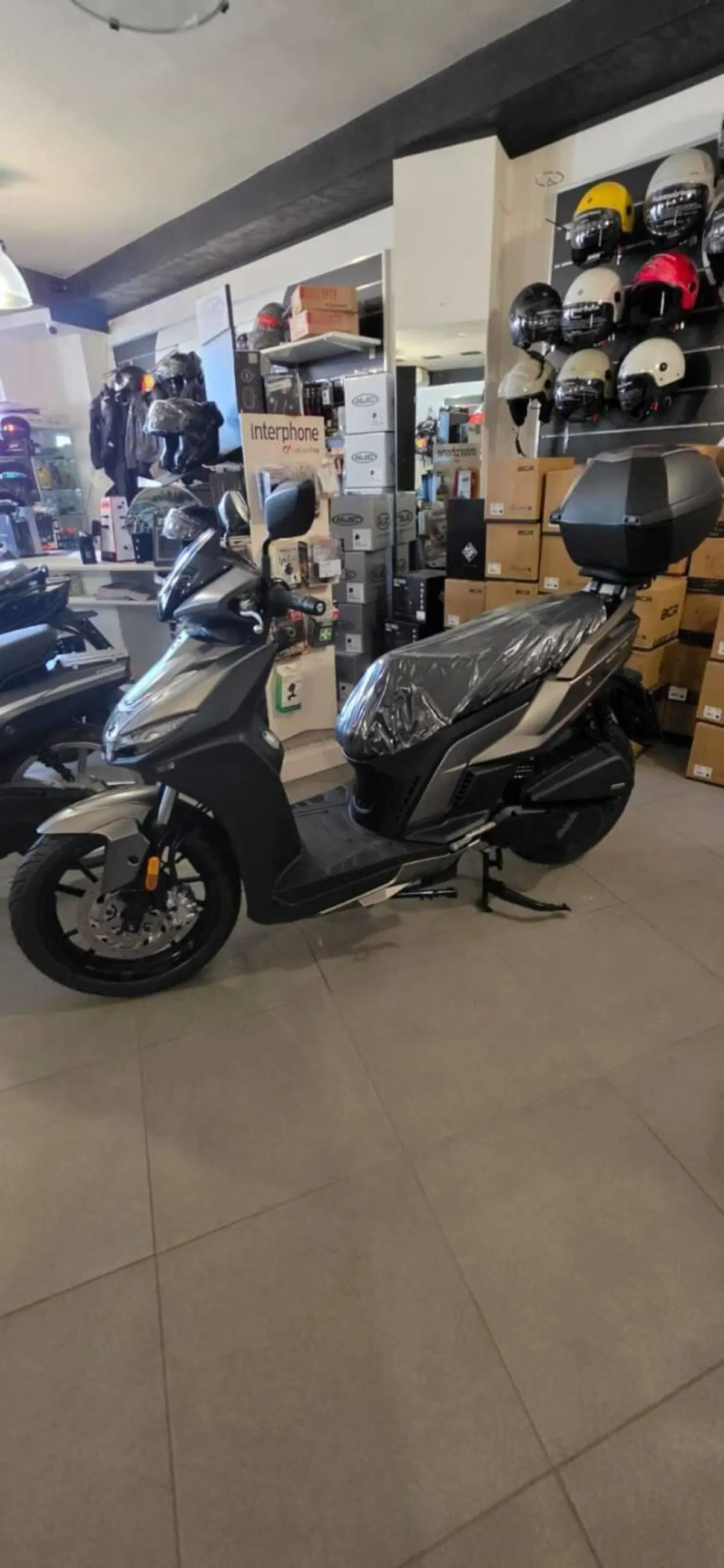 Kymco Agility 125 R16 Power Up (2021 - 26) (4)