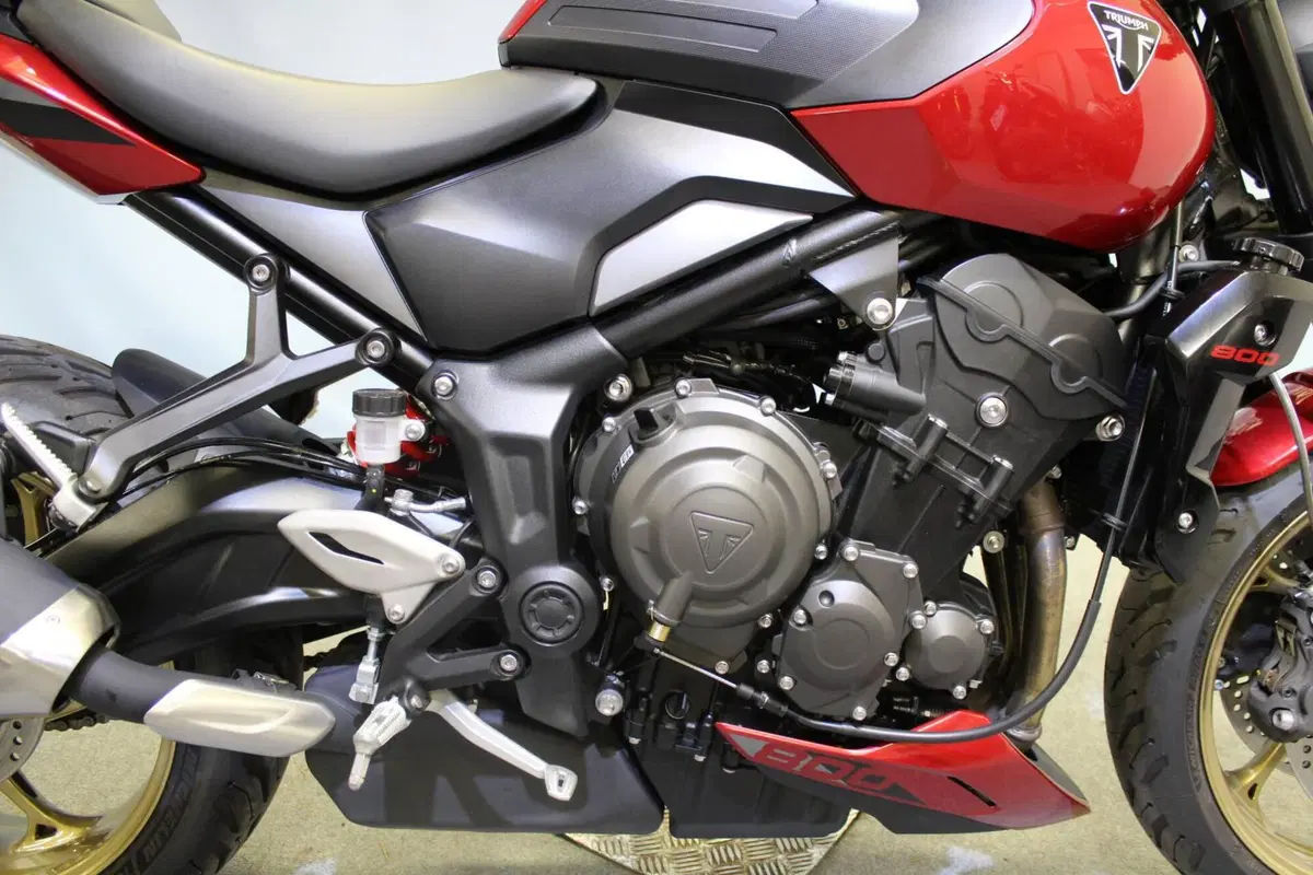 Triumph Trident 800 (2026) (7)