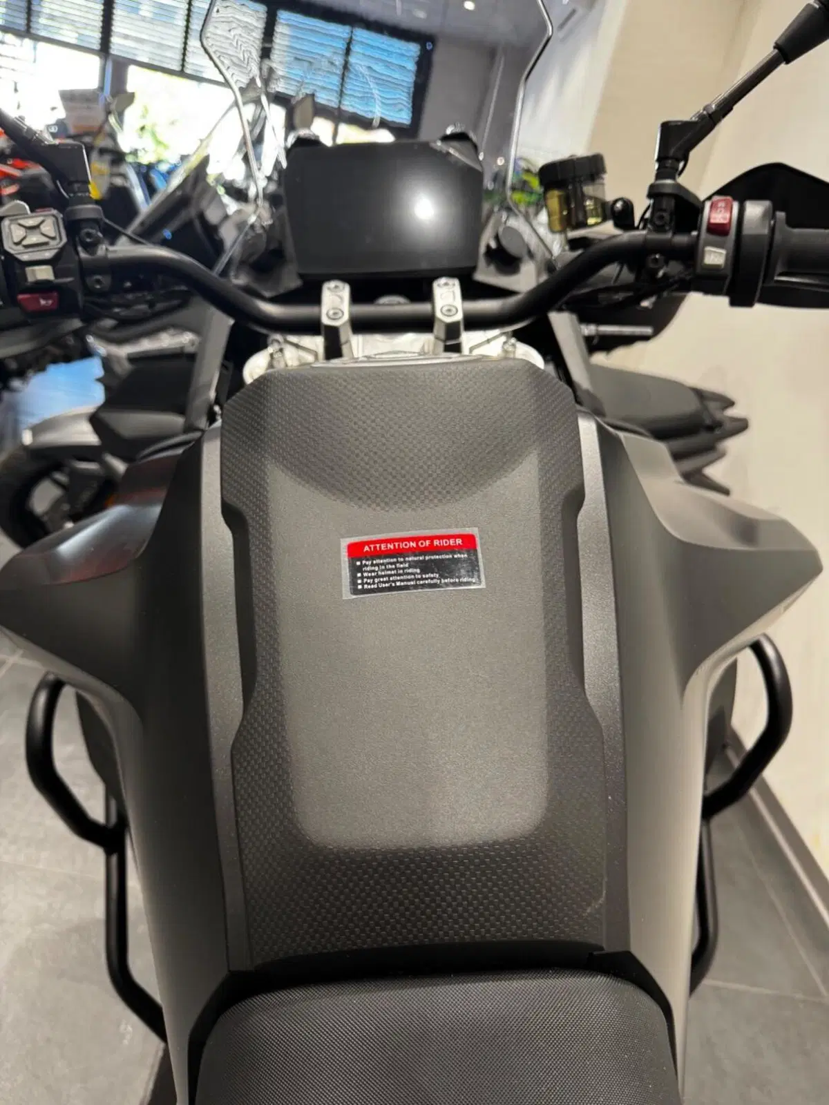 Voge Valico 900DSX (2024 - 26) (8)