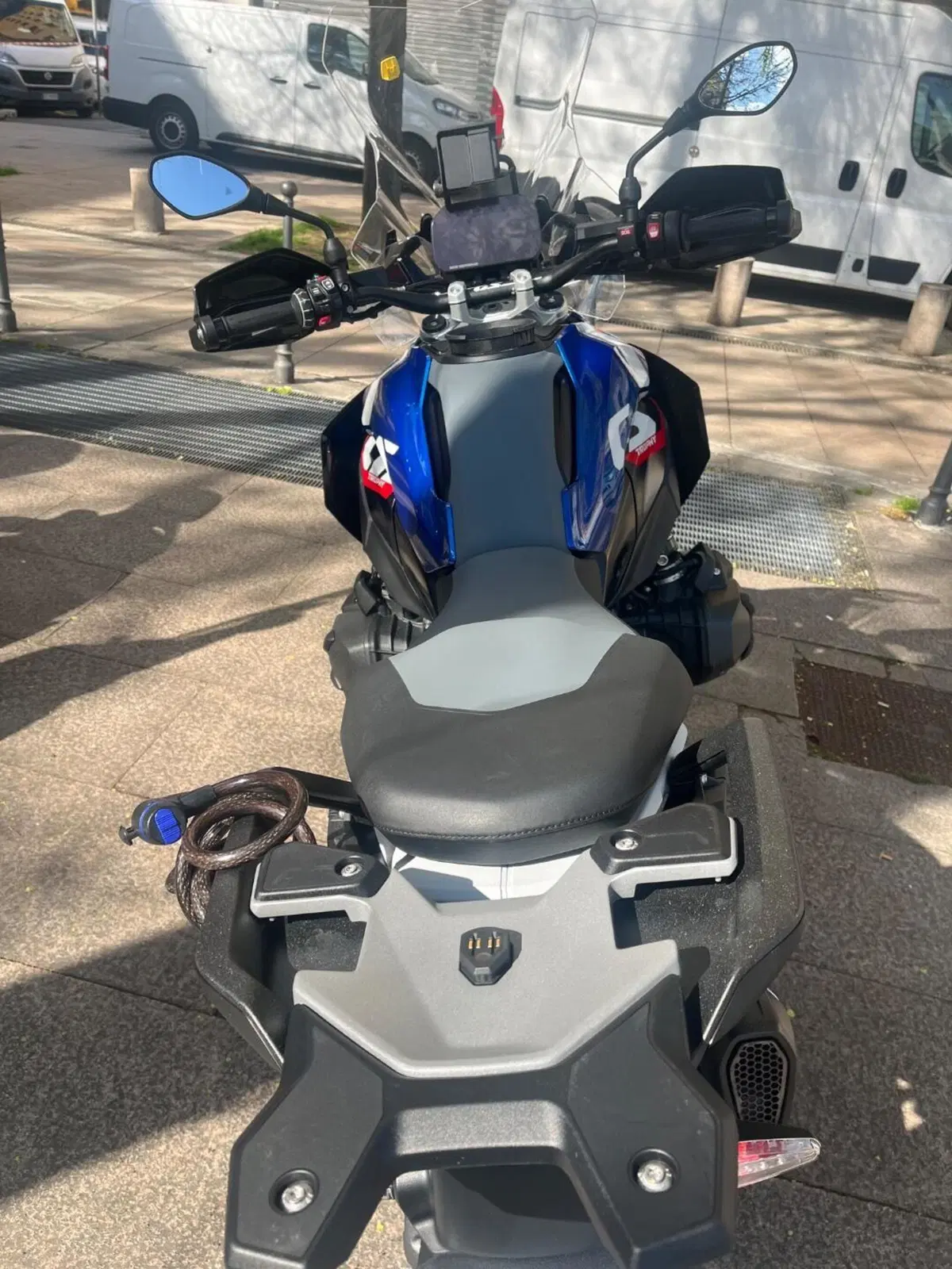 Bmw R 1300 GS Trophy (2023 - 26) (4)