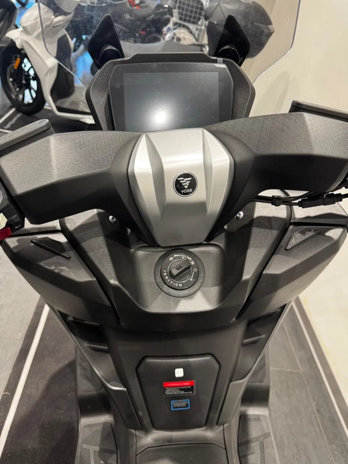 Voge Sfida SR3 (2024 - 26) (6)