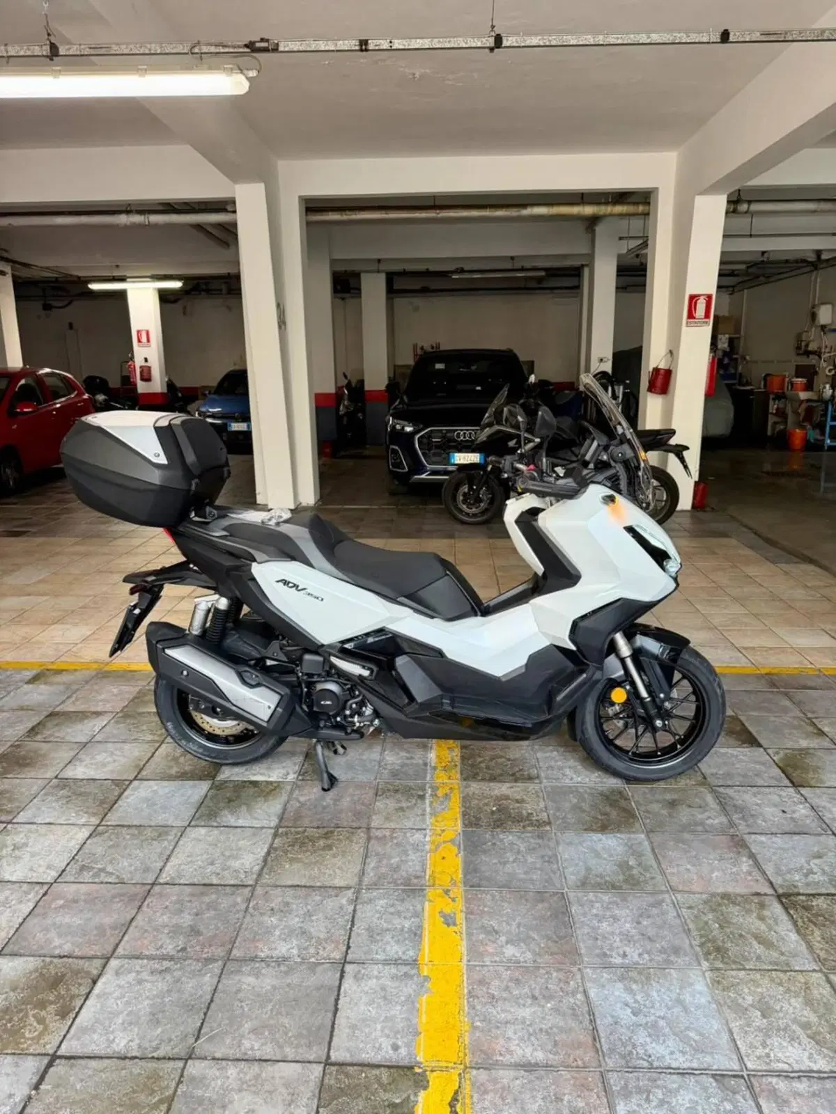 Honda ADV 350 (2022 - 24)