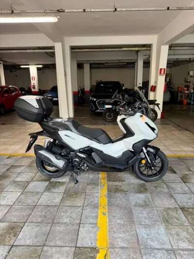 Honda ADV 350 (2022 - 24) usata